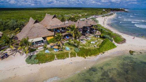 This photo about El Pez a Colibri Boutique Hotel shared on HyHotel.com