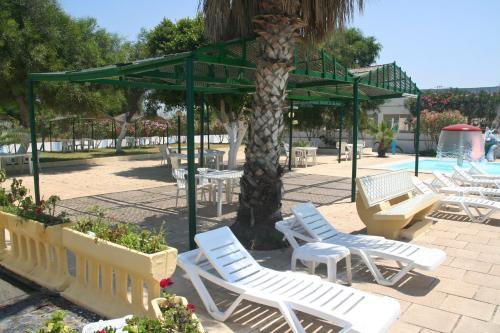 Szolgáltatások, Complexe Touristique Sidi Salem in Bizerte Szolgáltatások, Complexe Touristique Sidi Salem in Bizerte