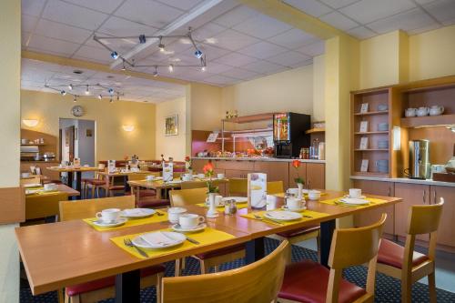 餐廳, 喀斯魯阿克拉生活城市酒店 (acora Karlsruhe Living the City) in 卡爾斯魯厄市中心 餐廳, 喀斯魯阿克拉生活城市酒店 (acora Karlsruhe Living the City) in 卡爾斯魯厄市中心