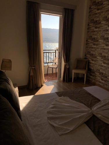 Mirini Hotel in Острів Самос Mirini Hotel in Острів Самос