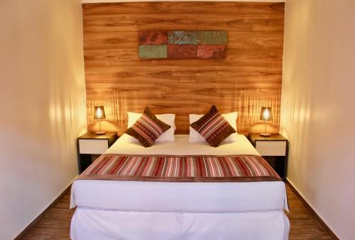 Yakana Hotel