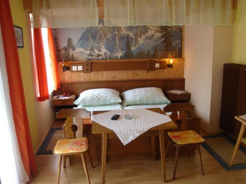 This photo about Hirscheggerhof shared on HyHotel.com