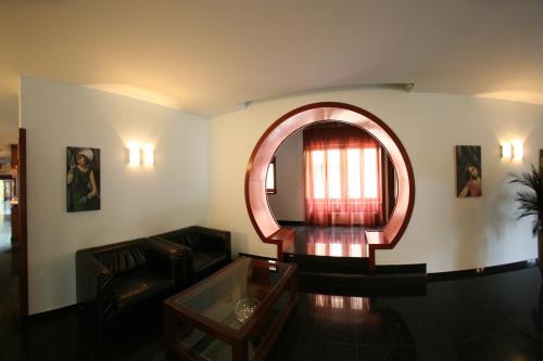 Lobby, Savoy Hotel in Timisoara Lobby, Savoy Hotel in Timisoara