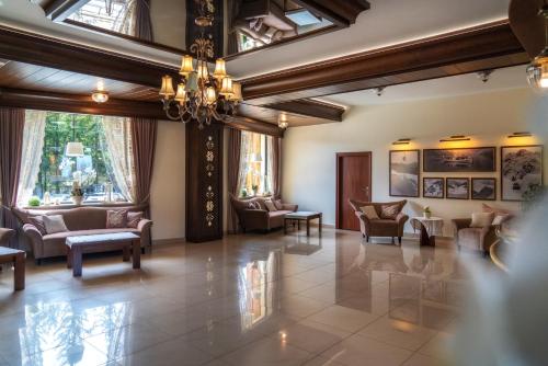 Lobby, Hotel Tatra in Zakopane Lobby, Hotel Tatra in Zakopane