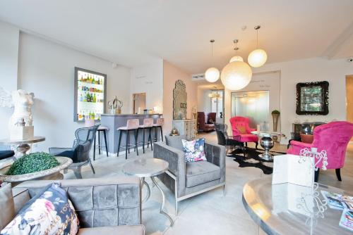 大堂, 尼斯維克多雨果別墅酒店 (Hotel La Villa Nice Victor Hugo) in 尼斯 大堂, 尼斯維克多雨果別墅酒店 (Hotel La Villa Nice Victor Hugo) in 尼斯