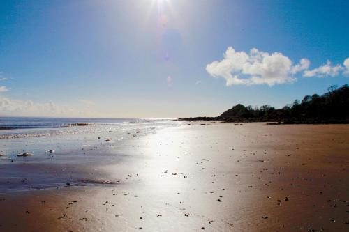 Beach, Lapwing, Skylark & Curlew Seaside Chalets in Carsethorn Beach, Lapwing, Skylark & Curlew Seaside Chalets in Carsethorn