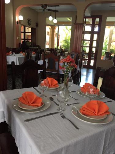 Hotel El Reformador in 푸에르토 바리오스 Hotel El Reformador in 푸에르토 바리오스