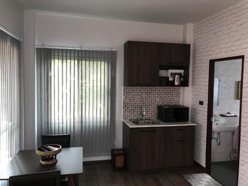 Facilities, SB Holiday Resort. in Saraphi Facilities, SB Holiday Resort. in Saraphi