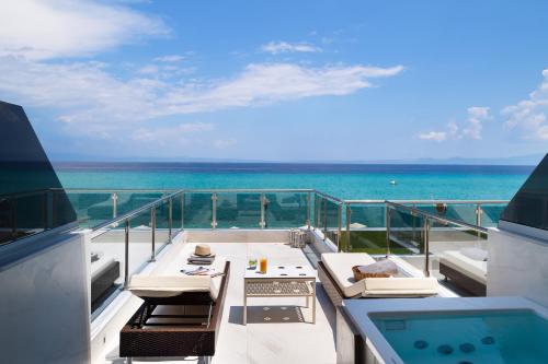 Banheira de hidromassagem, Sea Level Hotel - Adults Only 16 plus in Chalkidiki Banheira de hidromassagem, Sea Level Hotel - Adults Only 16 plus in Chalkidiki