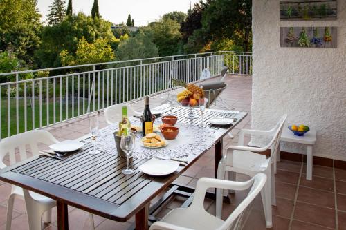 Erkély/terasz, The Yellow House in Mataelpino Erkély/terasz, The Yellow House in Mataelpino