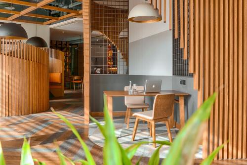 Üzleti központ, Shangri-La Colombo near Világkereskedelmi Központ Üzleti központ, Shangri-La Colombo near Világkereskedelmi Központ