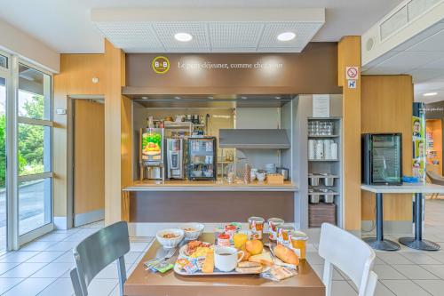 طعام و مشروبات, B&B HOTEL Salon de Provence in صالون دو بغوفانس طعام و مشروبات, B&B HOTEL Salon de Provence in صالون دو بغوفانس