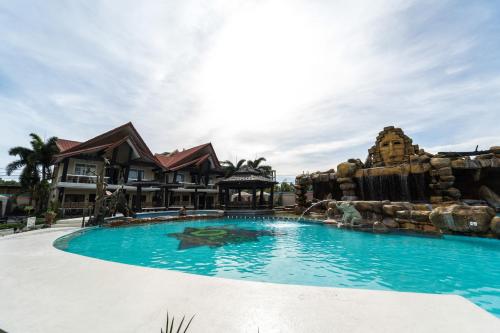 Piscina, Mo2 Westown Hotel and Resort in Iloilo Piscina, Mo2 Westown Hotel and Resort in Iloilo