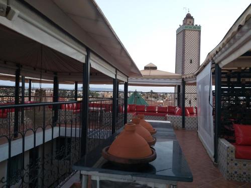 Hotel LAHLOU riad Cafeteria in אוידה Hotel LAHLOU riad Cafeteria in אוידה