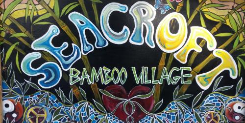 Seacroft Bamboo Village near Plage de Hin Kong Seacroft Bamboo Village near Plage de Hin Kong
