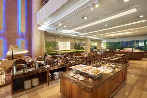 リヴィエラ ホテル2