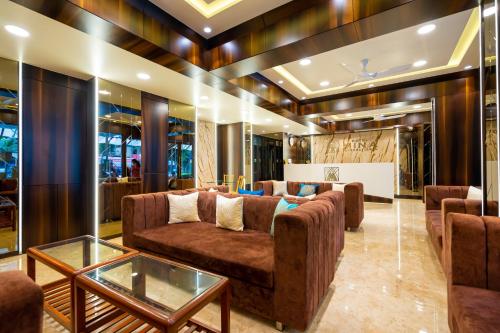 Lobby, Hotel Mina International in Goregaon Lobby, Hotel Mina International in Goregaon
