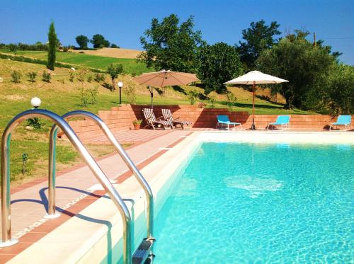 Swimming pool, Casa Carolina Santa Maria in Montebello Di Bertona Swimming pool, Casa Carolina Santa Maria in Montebello Di Bertona