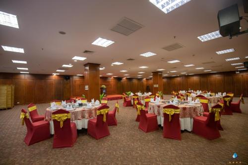 Sala de refeições, Vientiane Plaza Hotel in Vienciana Sala de refeições, Vientiane Plaza Hotel in Vienciana
