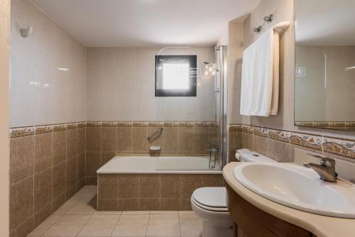 This photo about Macdonald Dona Lola Resort shared on HyHotel.com