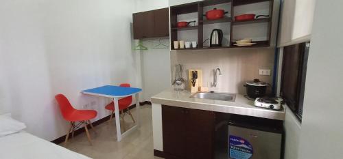 Clark-Pad Inn, Angeles City in แองเจเลส / คลาร์ก Clark-Pad Inn, Angeles City in แองเจเลส / คลาร์ก