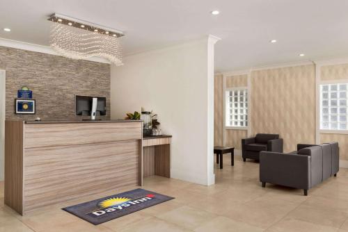 Empfangshalle, Days Inn by Wyndham 100 Mile House in 100 Mile House (BC) Empfangshalle, Days Inn by Wyndham 100 Mile House in 100 Mile House (BC)