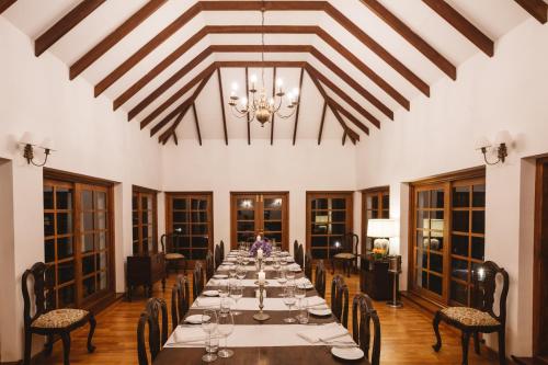 Restaurant, Thotalagala in Haputale Restaurant, Thotalagala in Haputale