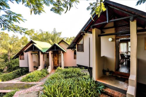 Unterkunft von außen, Mantenga Lodge in Lobamba Unterkunft von außen, Mantenga Lodge in Lobamba