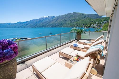 Балкон, Hotel Eden Roc - The Leading Hotels of the World in Аскона Балкон, Hotel Eden Roc - The Leading Hotels of the World in Аскона