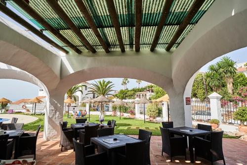 Hotel Bajamar Ancladero Playa in Nerja Hotel Bajamar Ancladero Playa in Nerja