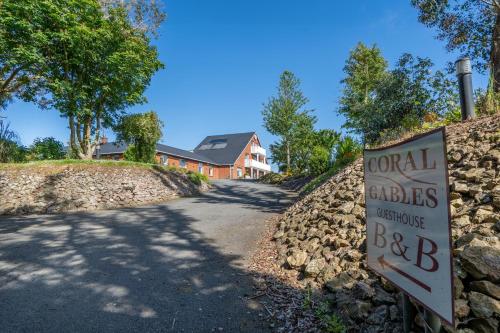 Faciliteiten, Coral Gables Guesthouse & Campsite in Rosslare Faciliteiten, Coral Gables Guesthouse & Campsite in Rosslare