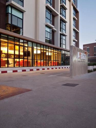 Entrance, A BIZZ Hotel in Lampang Entrance, A BIZZ Hotel in Lampang