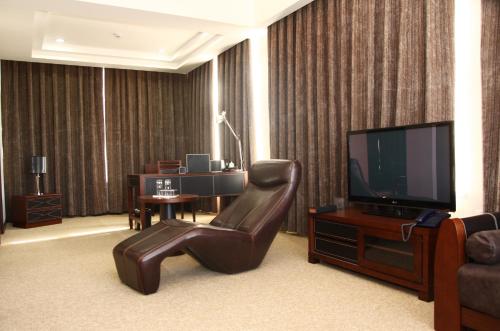 設施, 格蘭德艾姆酒店 (Grand M Hotel) in 納沃伊 設施, 格蘭德艾姆酒店 (Grand M Hotel) in 納沃伊