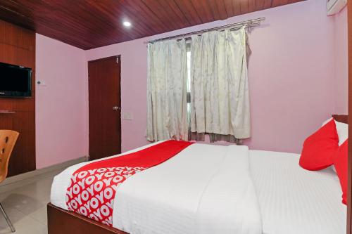 This photo about OYO Rooms Madhapur shared on HyHotel.com