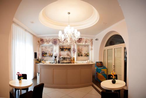 Bar/lounge, Hotel Fini in San Giovanni Rotondo Bar/lounge, Hotel Fini in San Giovanni Rotondo