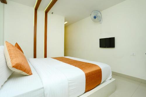 This photo about OYO 4491 George's The Royal Suite Residency shared on HyHotel.com