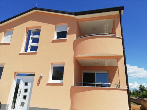 A szálláshely kívülről, Apartments Oleander Lovrečica-residence with pool (Apartments Oleander Lovrecica-residence with pool) in Lovrecica A szálláshely kívülről, Apartments Oleander Lovrečica-residence with pool (Apartments Oleander Lovrecica-residence with pool) in Lovrecica