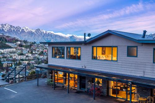 This photo about Coronet View Apartments Queenstown shared on HyHotel.com