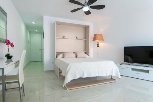 STUDIO PARQUE SANTIAGO I