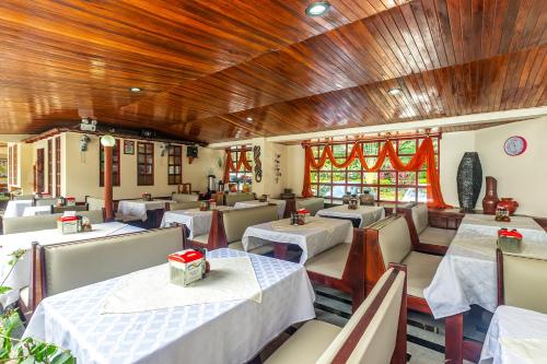 Restaurant, Hotel Mar de Luz in Jaco Restaurant, Hotel Mar de Luz in Jaco