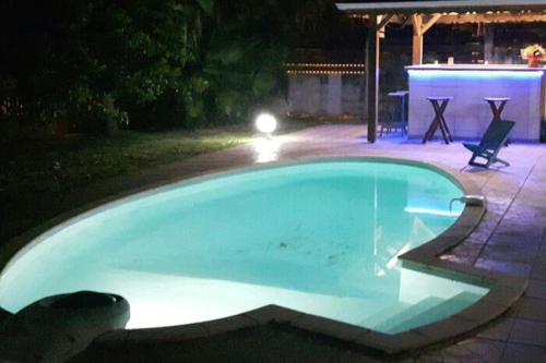 Bungalow sur magnifique plage-Le Nid d'Amande in Sainte Anne Bungalow sur magnifique plage-Le Nid d'Amande in Sainte Anne