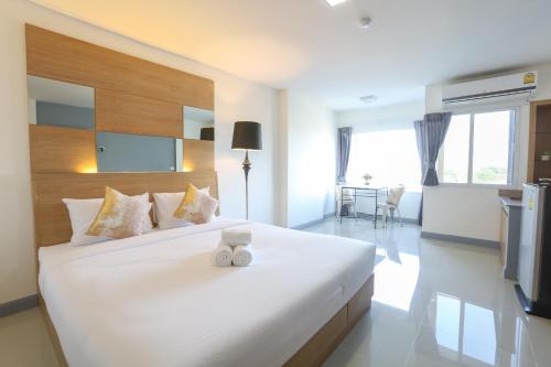 The Greenery Central Suites in San Sai The Greenery Central Suites in San Sai