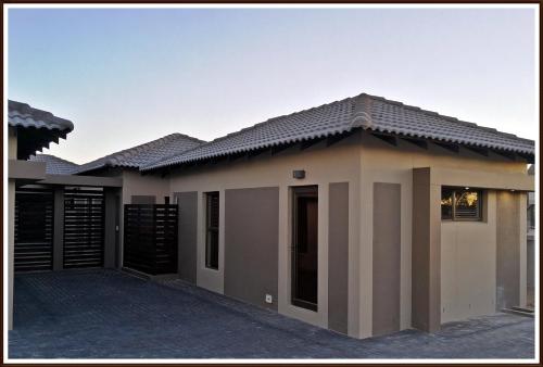 Entrance, Studio 77 in Langebaan Entrance, Studio 77 in Langebaan