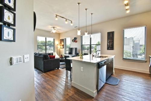 GA Living Suites - Knox District Uptown Dallas in Highland Park GA Living Suites - Knox District Uptown Dallas in Highland Park