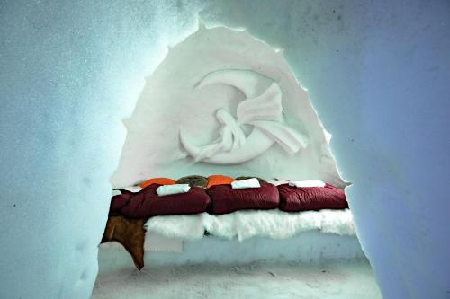 Village Igloo Les Arcs in Куршевель Village Igloo Les Arcs in Куршевель
