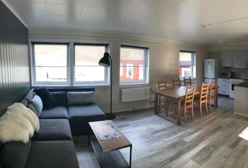 Haugen Pensjonat Svalbard in Longyearbyen City Center Haugen Pensjonat Svalbard in Longyearbyen City Center