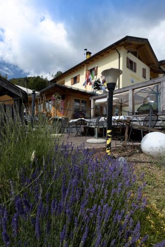 Albergo Aurora in Vallà Albergo Aurora in Vallà