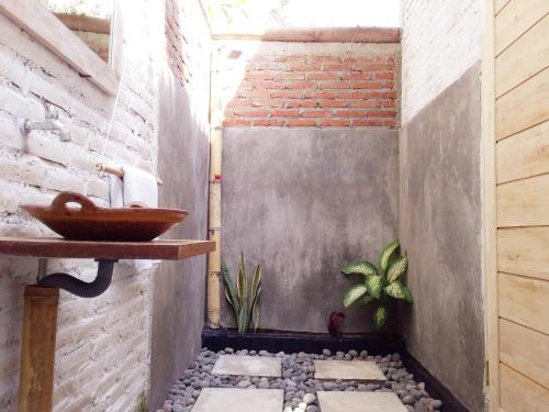 Bathroom, Jungle House - surf & stay in Negara Bathroom, Jungle House - surf & stay in Negara