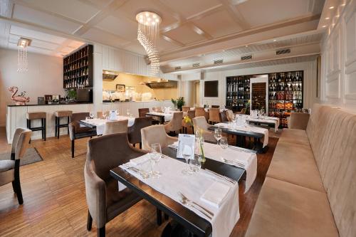 Ресторан, Artis Boutique Hotel in Сомбатхей Ресторан, Artis Boutique Hotel in Сомбатхей