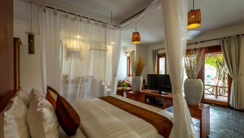 La Riviere d' Angkor Resort in Siem Reap La Riviere d' Angkor Resort in Siem Reap